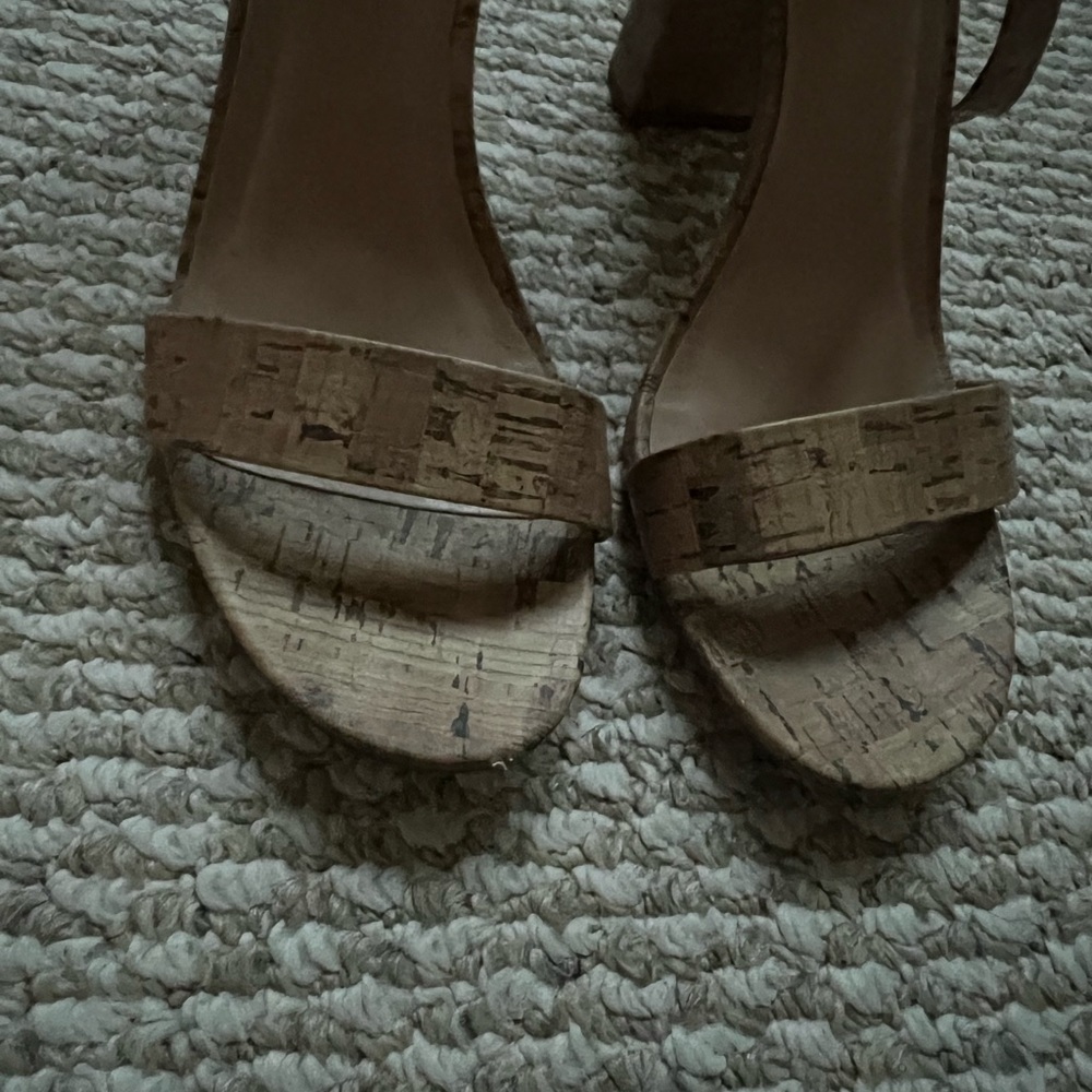 Target sandals - Picture 2 of 4